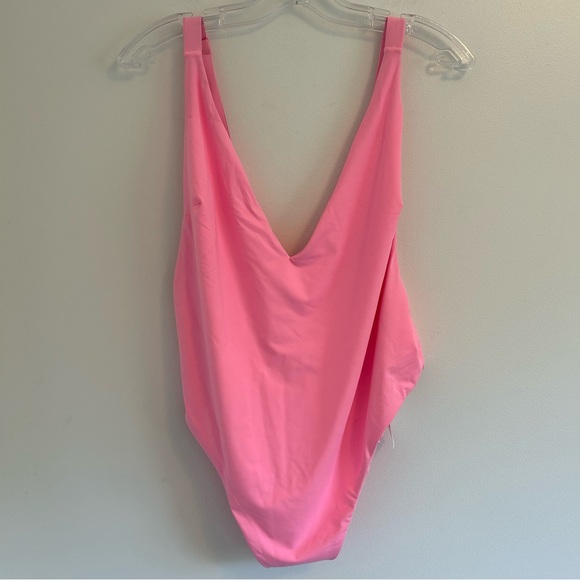 Good American Other - (SOLD) GOOD AMERICAN NWT High Cut One piece Swimsuit Hot Pink Size XXXL